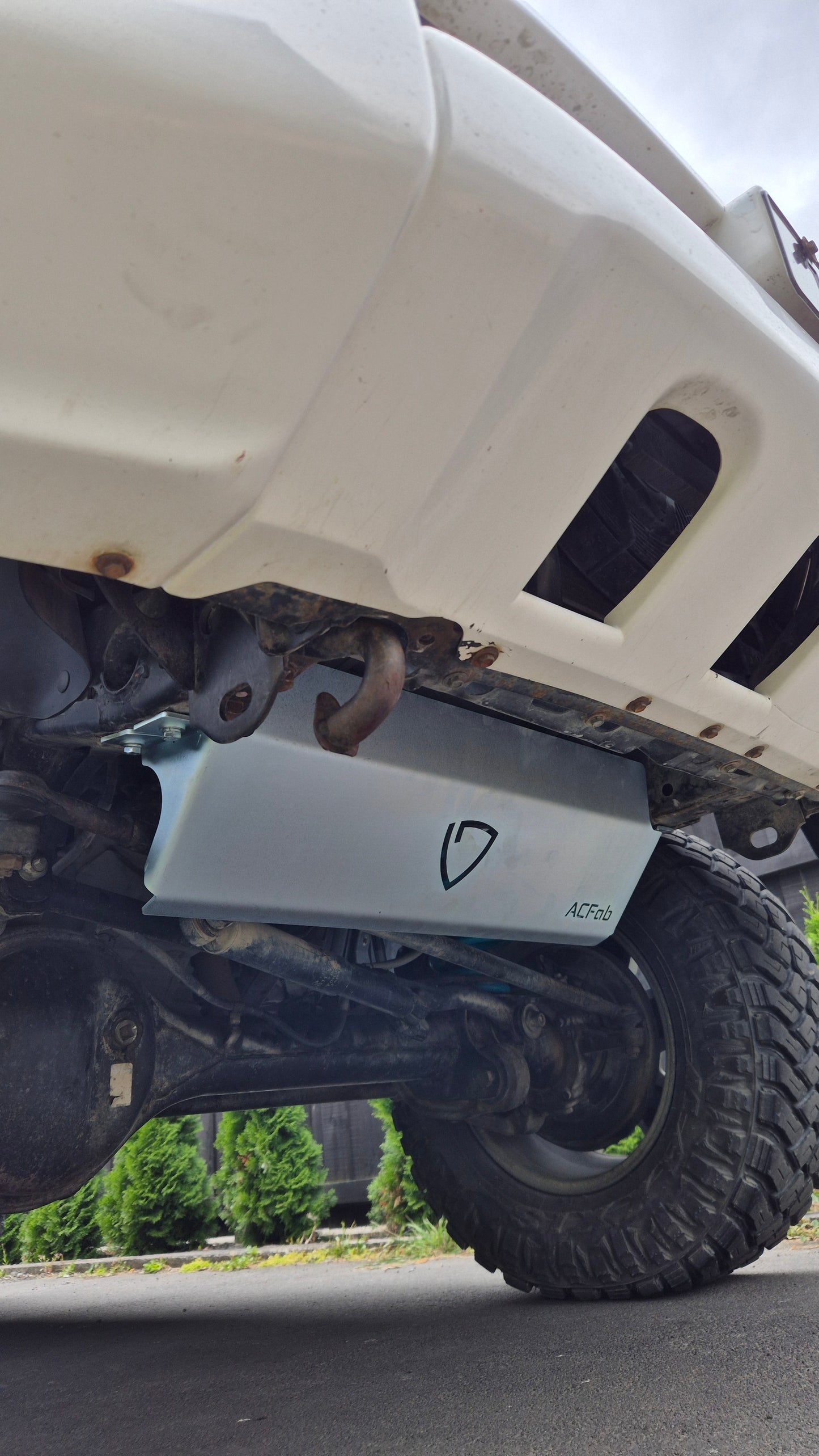 Nissan Patrol GU, Safari GQ series 2 series bash plates