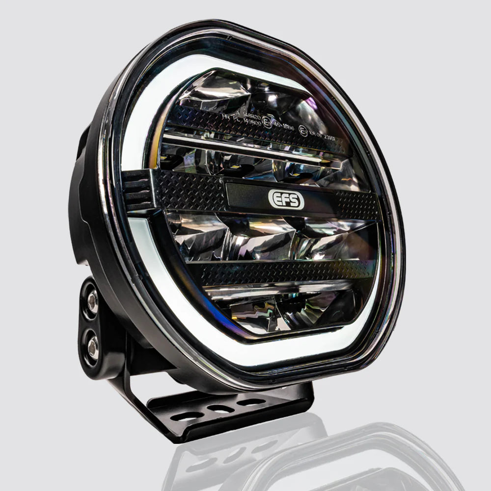 VividMax Ultra Driving Light - 7"