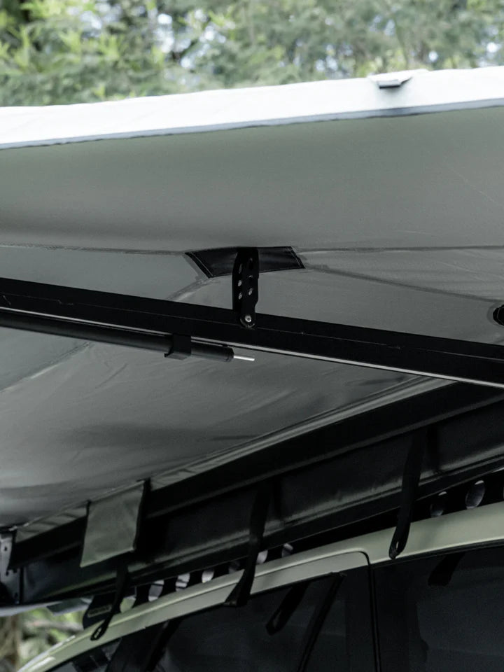 Lucas Creek Gen 3 Fantail 180 Awning