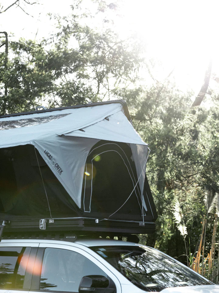 Lucas Creek D-Luxe Roof Top Tent